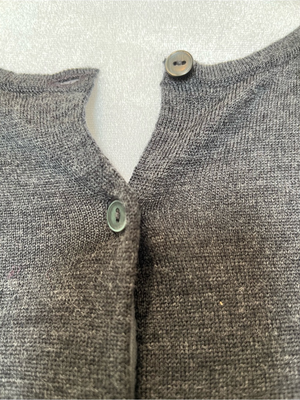 Uniqlo Dark Gray Crewneck Light Weight Merino Wool Button Cardigan - Picture 2 of 10